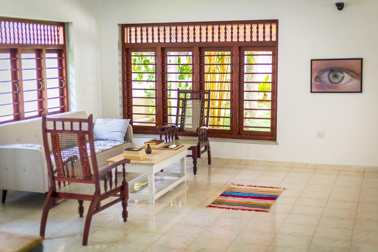 White Villa Beach Resort Mirissa Habitación foto
